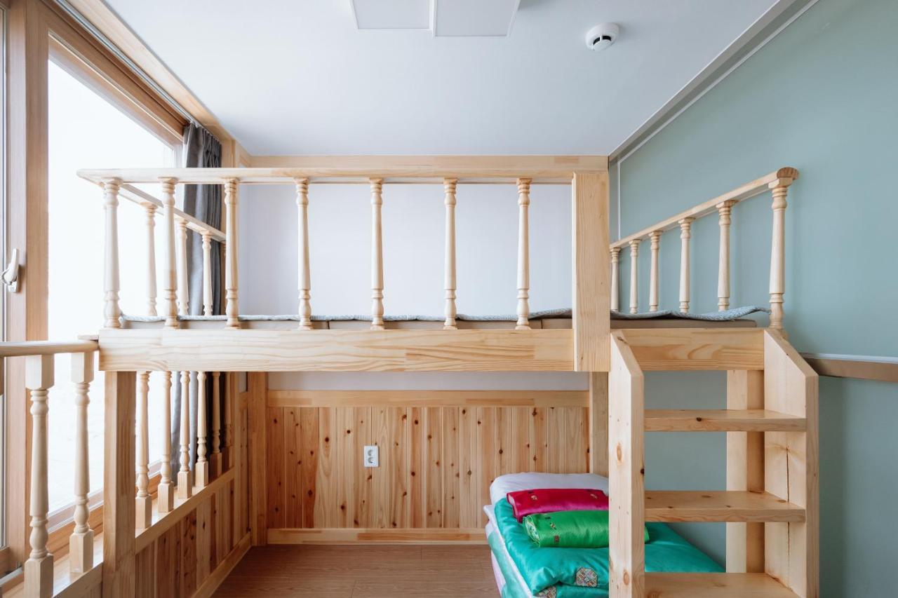 The Jeongga Hostel Чонджу Екстериор снимка